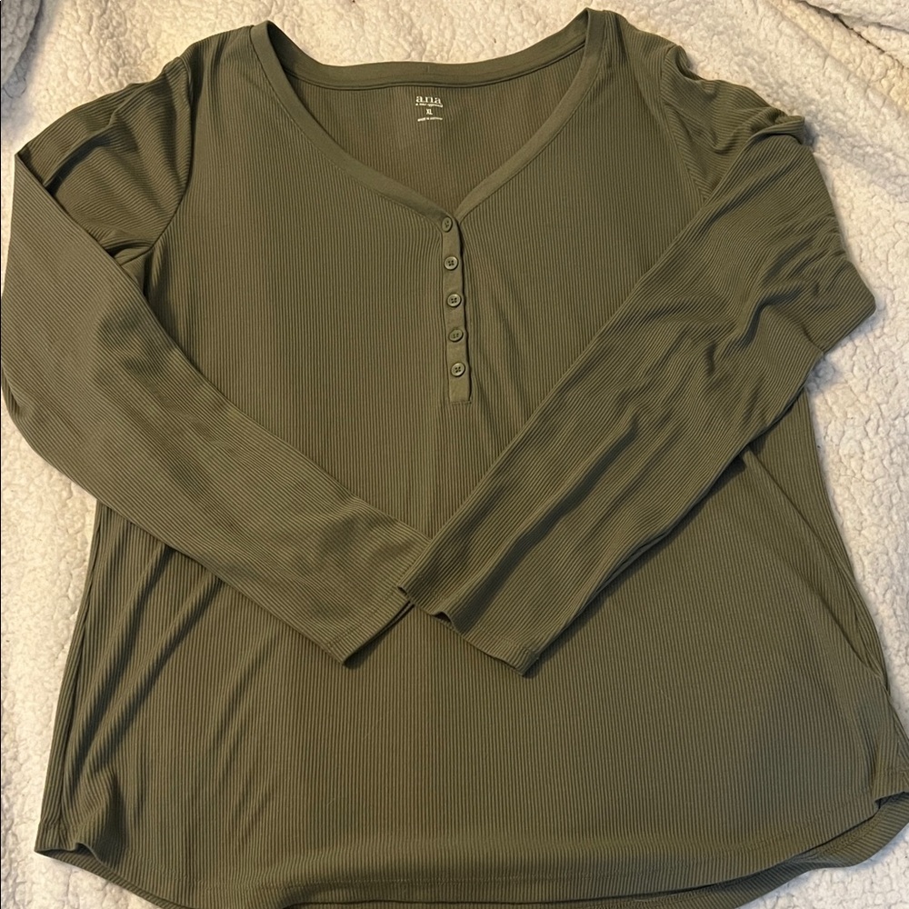 Womans Olive Ribbed Henley Long Sleeve Top